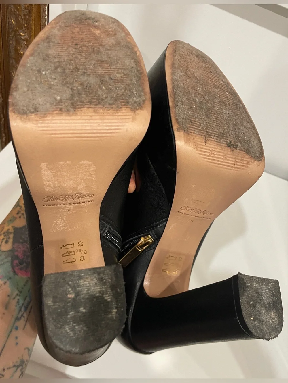 Saks Fifth Avenue buttery soft